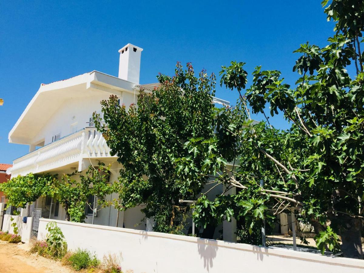 Marija Apartment Nin Exterior photo